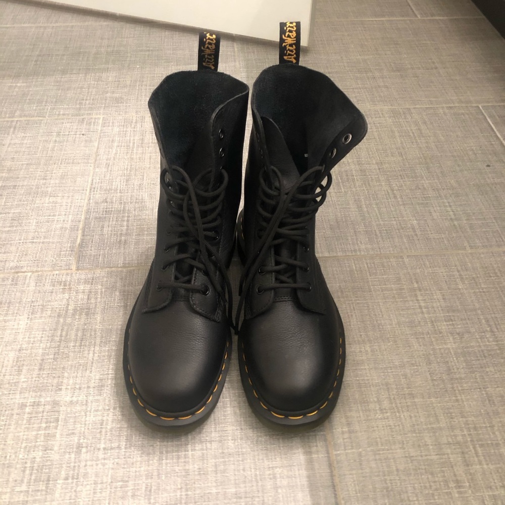 Women’s Original Dr Martens